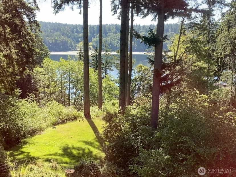 Property photo for 22415 S Herron Boulevard Nw, Lakebay photo 3