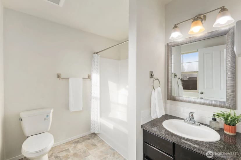 Property photo for 10686 Ne Dawson Way, Kingston photo 18