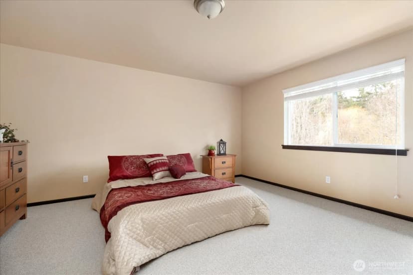 Property photo for 942 Walker Heights Place, Oak Harbor photo 19