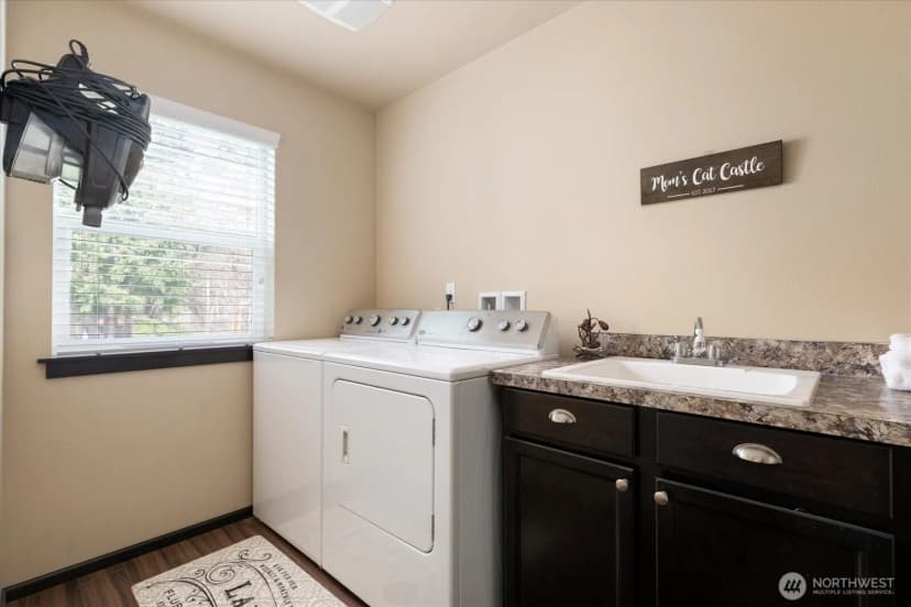 Property photo for 942 Walker Heights Place, Oak Harbor photo 14