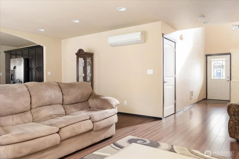 Property photo for 942 Walker Heights Place, Oak Harbor photo 12