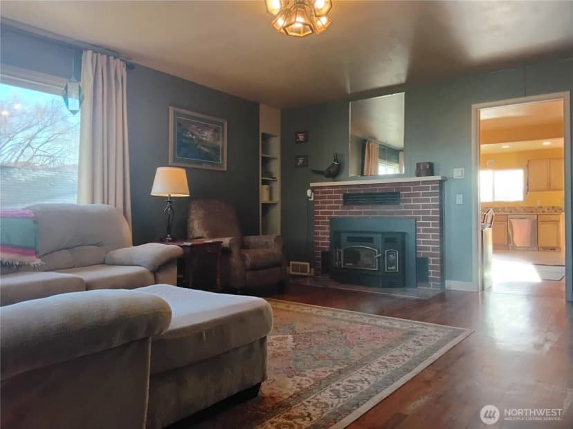 Property photo for 30 River Loop Road, Tonasket photo 16