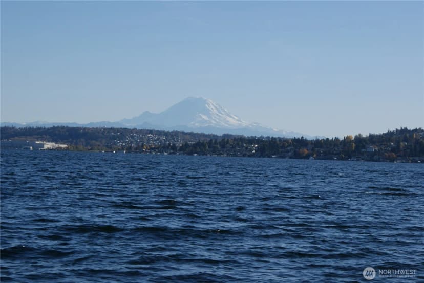 Property photo for 9050 Seward Park Avenue S #29, Seattle photo 4