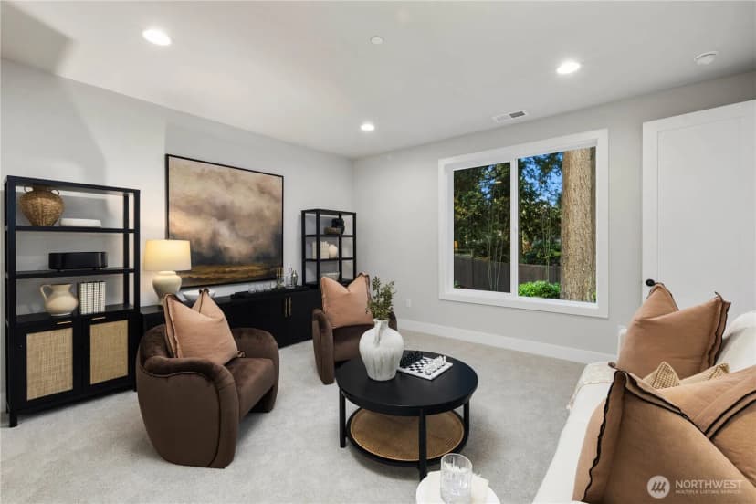 Property photo for 12206 Ne 61st Street, Kirkland photo 15