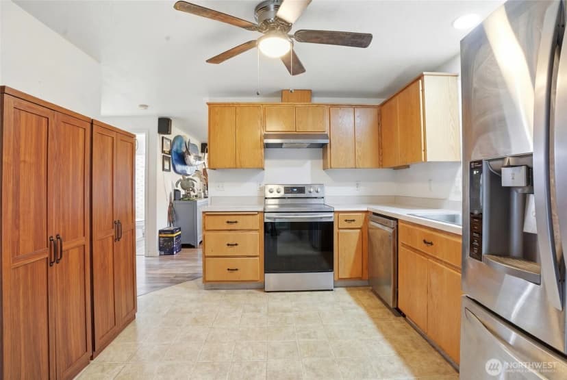 Property photo for 1040 Ashland, Kalama photo 9