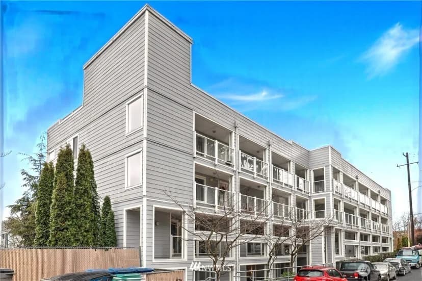Property photo for 3318 30th Avenue Sw #b404, Seattle photo 18