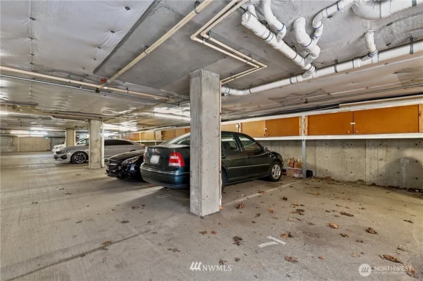 Property photo for 3318 30th Avenue Sw #b404, Seattle photo 17