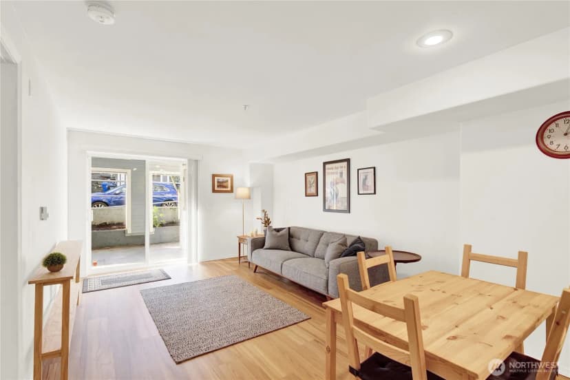 Property photo for 3318 30th Avenue Sw #b404, Seattle photo 7