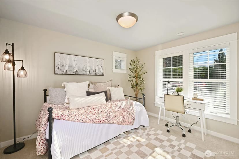 Property photo for 5801 55th Avenue Ne #a, Seattle photo 6