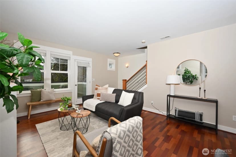 Property photo for 5801 55th Avenue Ne #a, Seattle photo 12