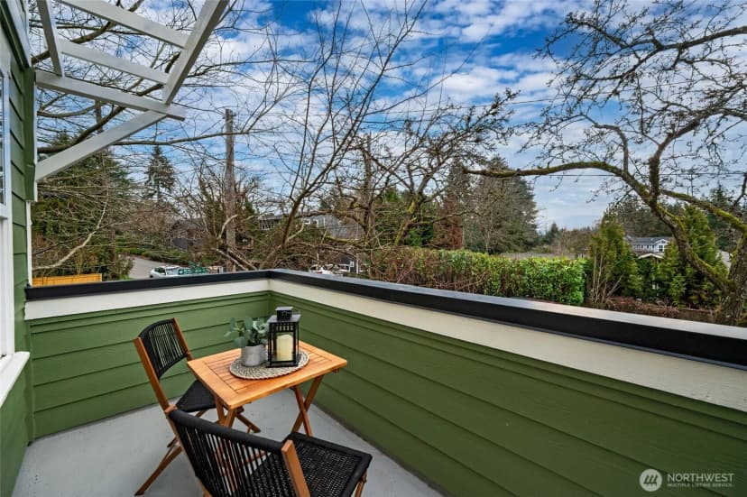 Property photo for 5801 55th Avenue Ne #a, Seattle photo 21