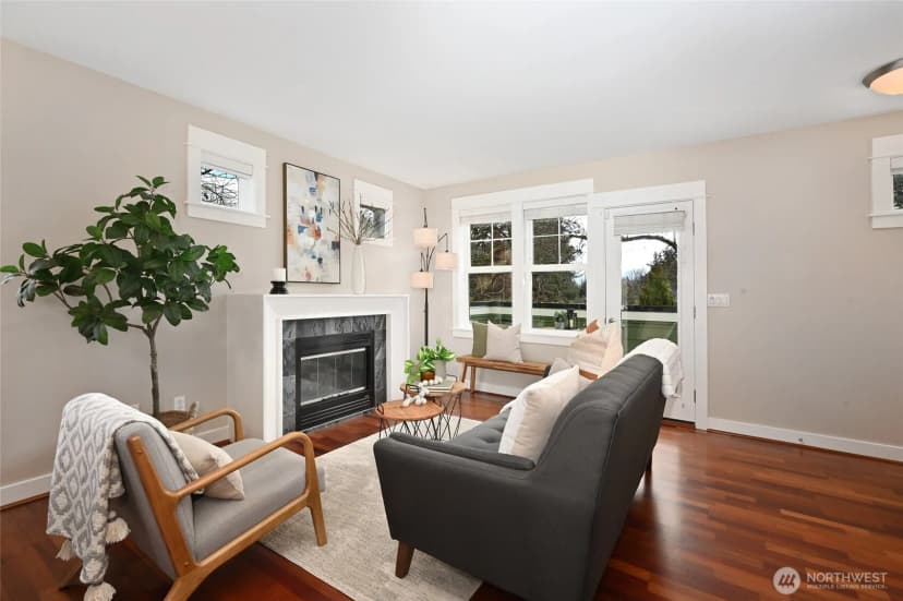 Property photo for 5801 55th Avenue Ne #a, Seattle photo 11