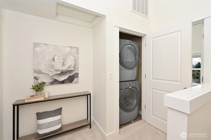 Property photo for 5801 55th Avenue Ne #a, Seattle photo 25