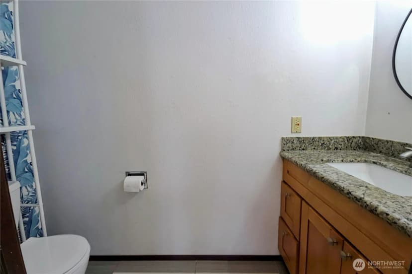 Property photo for 12421 74th Lane #18, Seattle photo 11