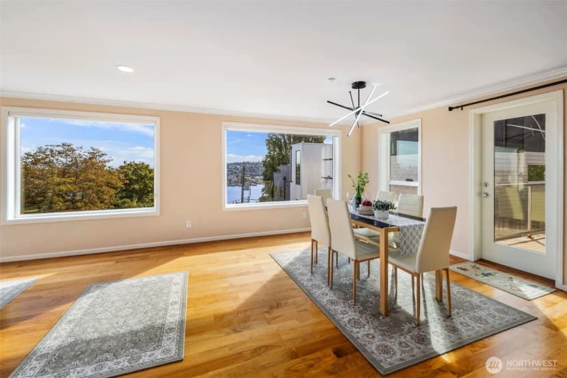 Property photo for 559 Mcgraw Street #402, Seattle photo 11