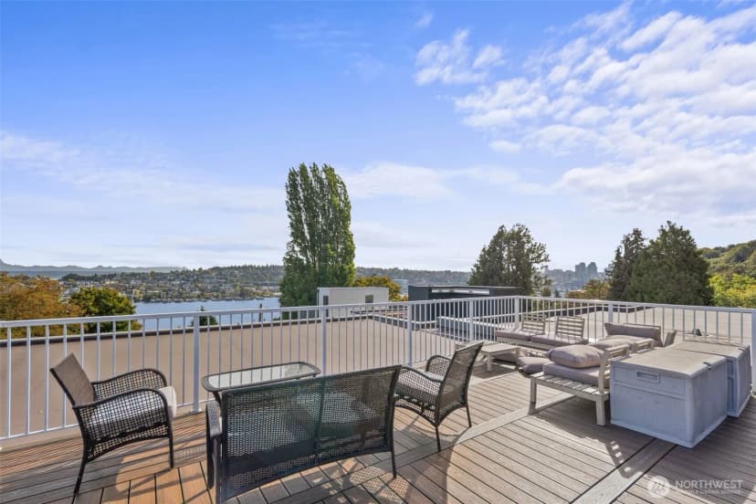 Property photo for 559 Mcgraw Street #402, Seattle photo 30