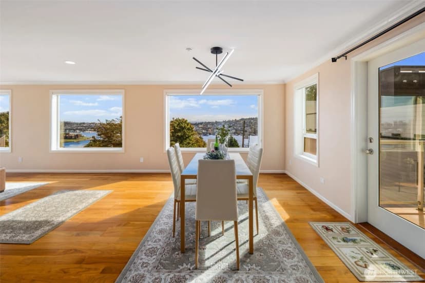 Property photo for 559 Mcgraw Street #402, Seattle photo 12