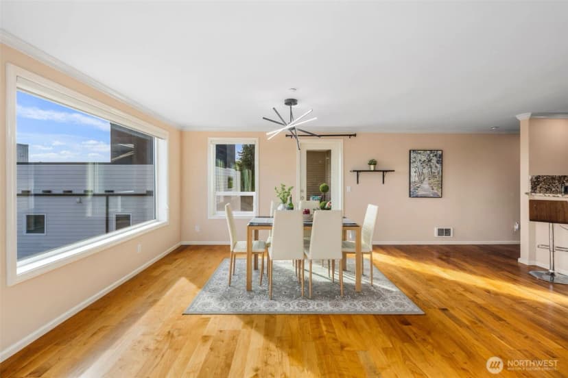 Property photo for 559 Mcgraw Street #402, Seattle photo 10