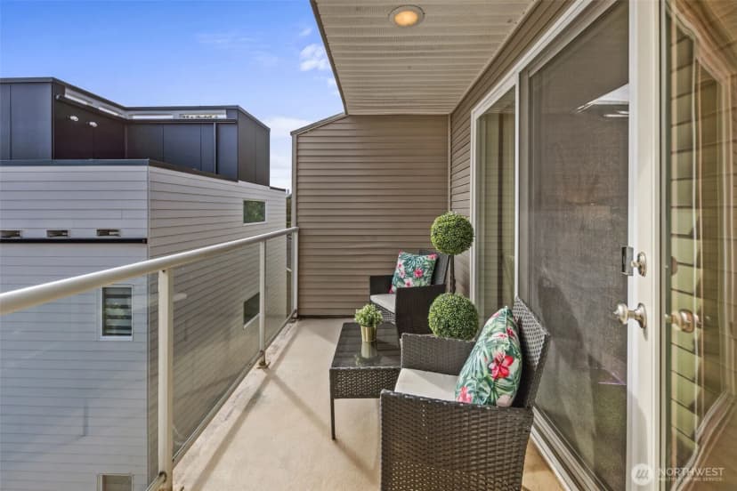 Property photo for 559 Mcgraw Street #402, Seattle photo 20
