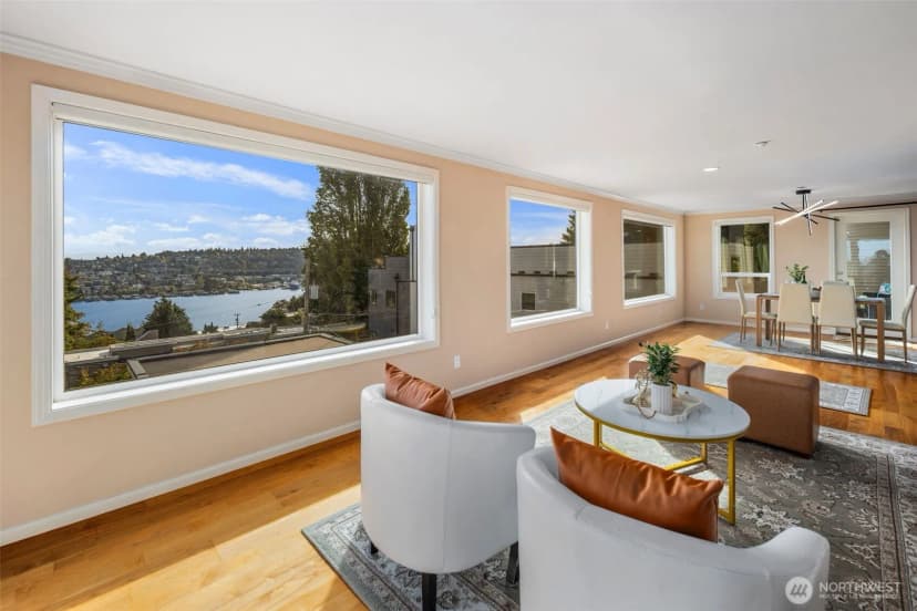Property photo for 559 Mcgraw Street #402, Seattle photo 6