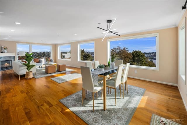Property photo for 559 Mcgraw Street #402, Seattle