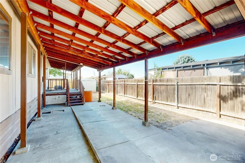 Property photo for 976 Ne Dawson Avenue, College Place photo 33