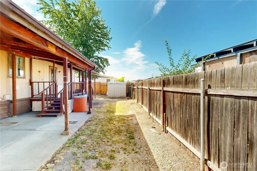 Property photo for 976 Ne Dawson Avenue, College Place photo 36