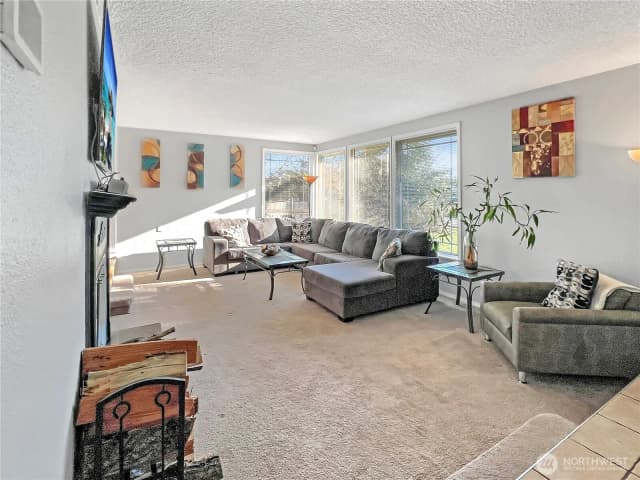 Property photo for 1209 132nd Street S, Tacoma photo 5