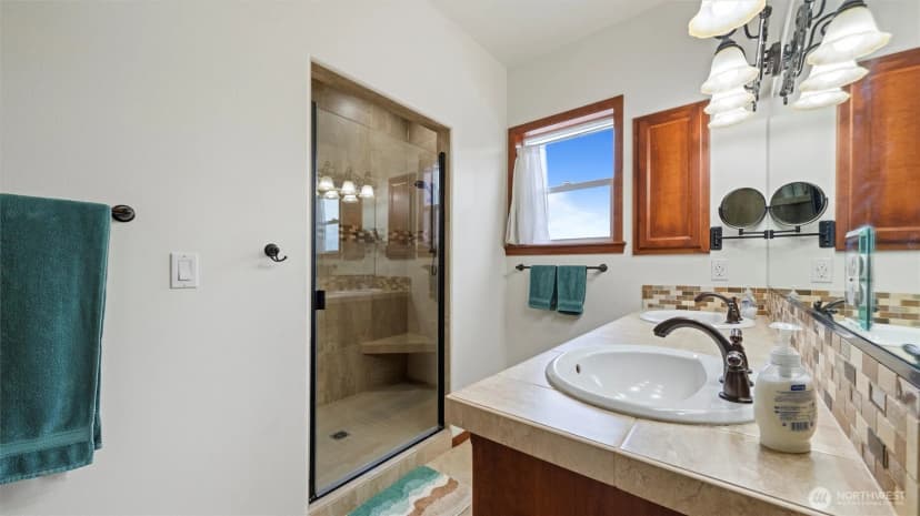 Property photo for 17305 S Lanell Drive, Prosser photo 8