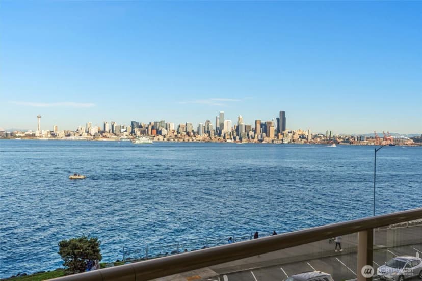 Property photo for 1005 Harbor Avenue Sw #400, Seattle