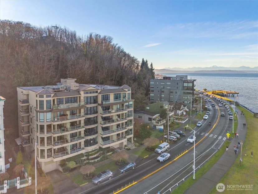 Property photo for 1005 Harbor Avenue Sw #400, Seattle photo 30