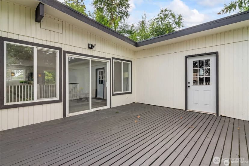 Property photo for 842 S 143rd Place, Burien photo 27