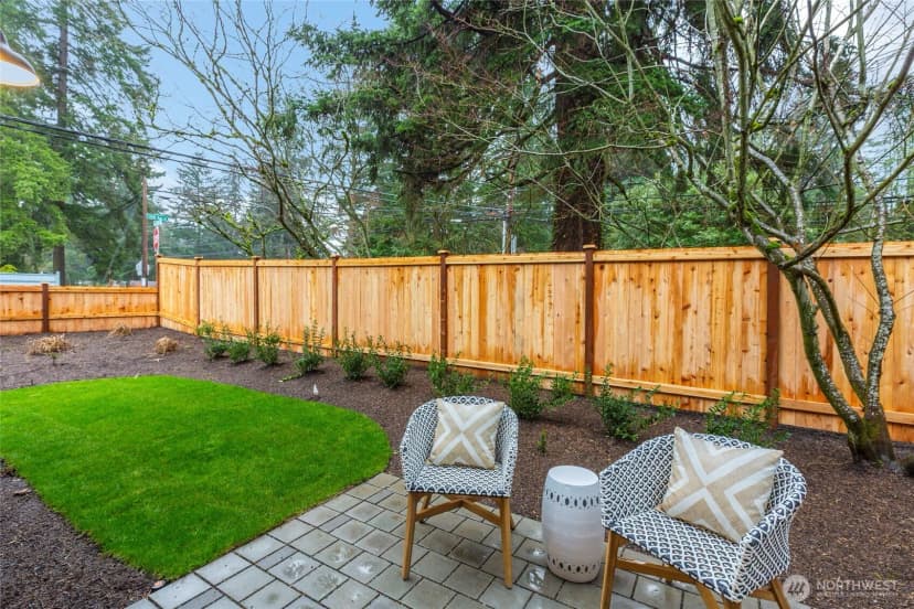 Property photo for 11128 116th Avenue Ne #1, Kirkland photo 35