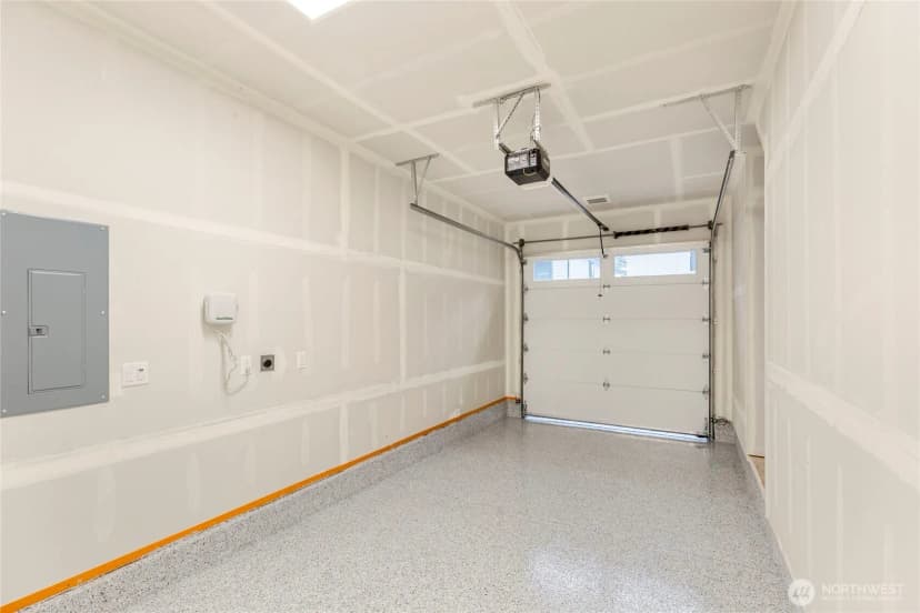 Property photo for 11128 116th Avenue Ne #1, Kirkland photo 22