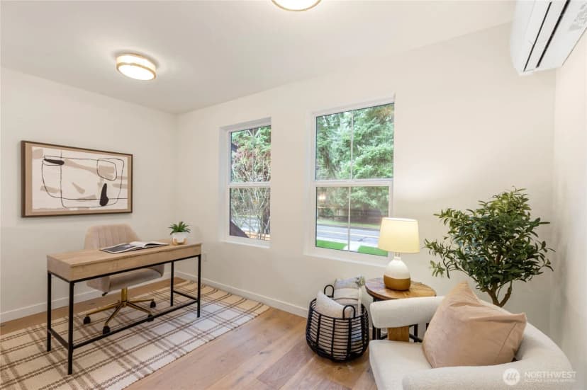 Property photo for 11607 Ne 112th Street #2, Kirkland photo 20