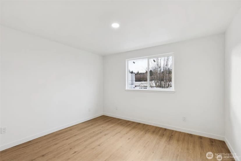 Property photo for 4002 Courtland Place S, Seattle photo 17