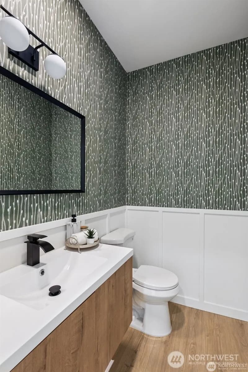Property photo for 4002 Courtland Place S, Seattle photo 8