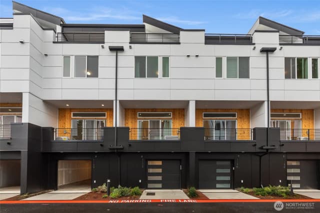 Property photo for 1198 129th Court Ne, Bellevue