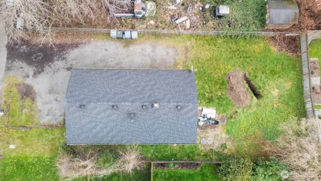 Property photo for 10908 10910 Valley Avenue E, Puyallup photo 5