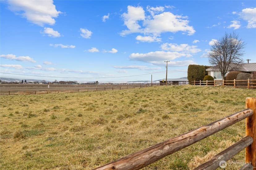 Property photo for 1231 Clerf Road, Ellensburg photo 24