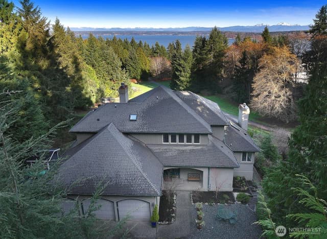 Property photo for 5762 Summerhill Drive, Langley