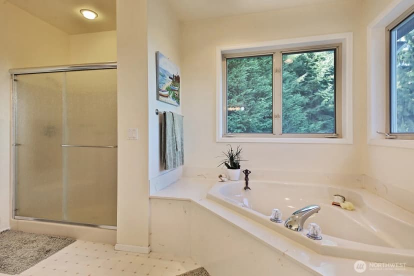 Property photo for 5762 Summerhill Drive, Langley photo 33