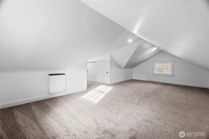 Property photo for 1911 Columbia Street Sw, Olympia photo 28