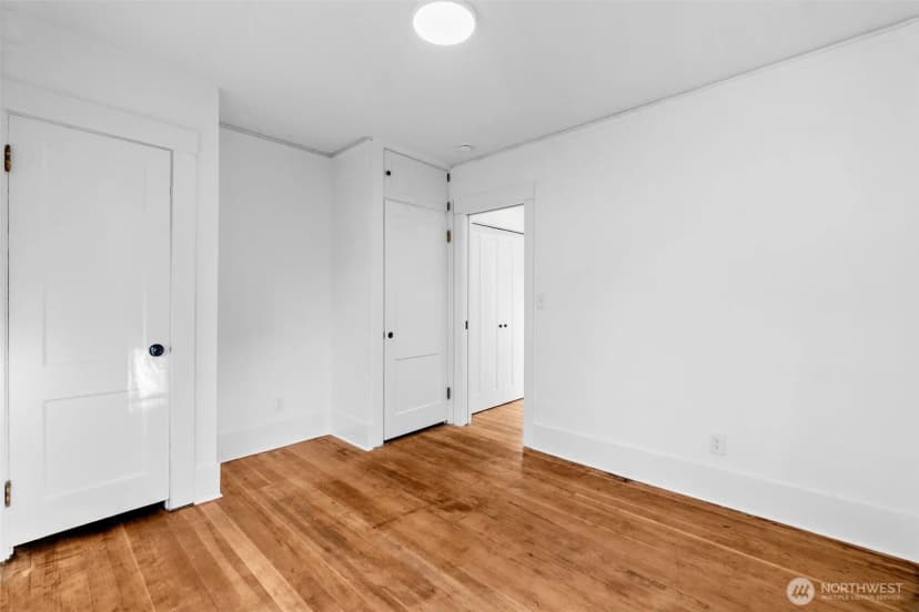 Property photo for 1911 Columbia Street Sw, Olympia photo 20