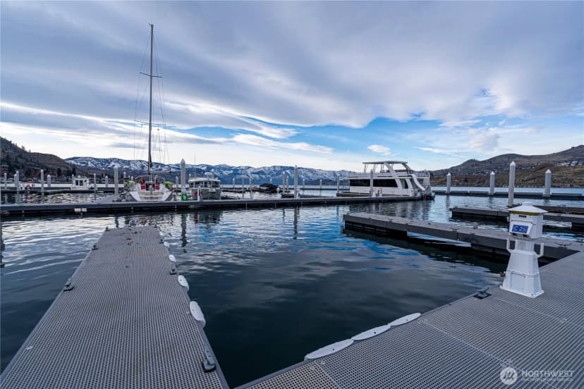 Property photo for 1350 W Woodin Avenue #c-25, Chelan photo 3