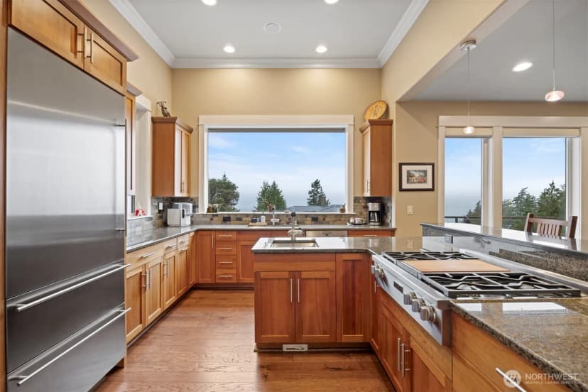 Property photo for 414 S Clarkwood Drive, Bellingham photo 10