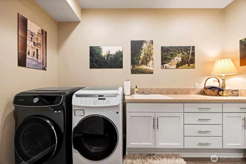 Property photo for 414 S Clarkwood Drive, Bellingham photo 32
