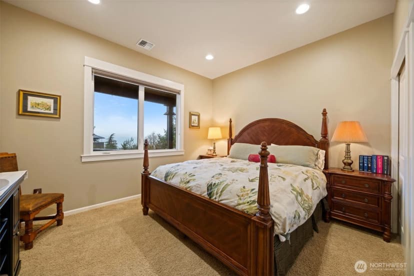 Property photo for 414 S Clarkwood Drive, Bellingham photo 29