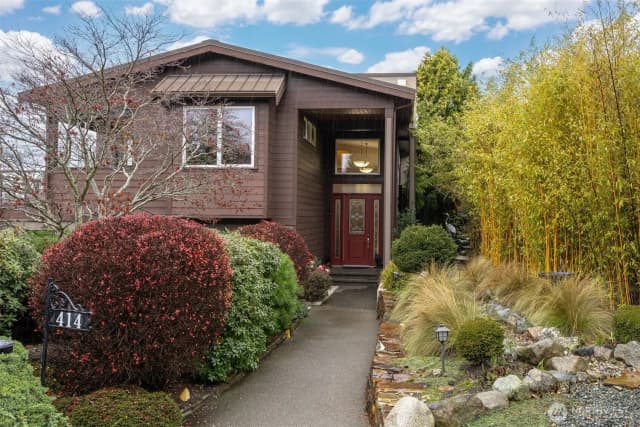 Property photo for 414 S Clarkwood Drive, Bellingham photo 5