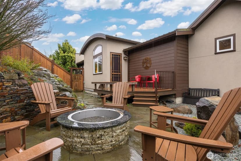 Property photo for 414 S Clarkwood Drive, Bellingham photo 17